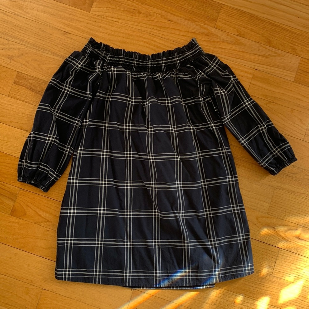 Abercrombie & Fitch Off the Shoulder Navy Plaid Summer Dress